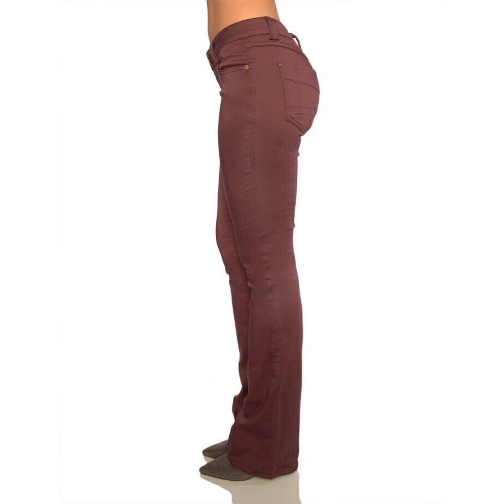 NWT Rubberband Stretch Sarina Bootcut - Bordeaux